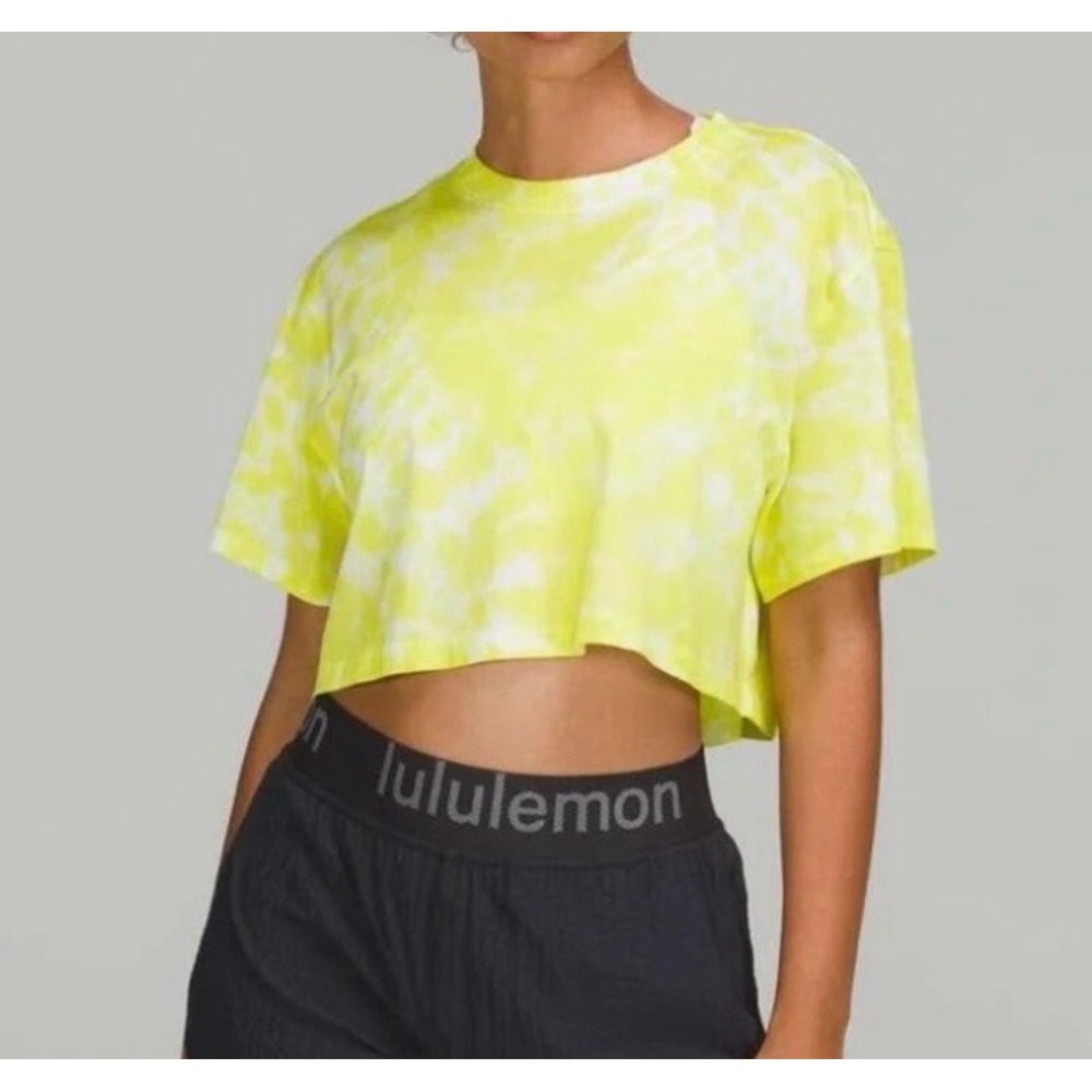 Lululemon All Yours Cropped Cotton T-Shirt in Yellow Tie Dye Athleisure Casual